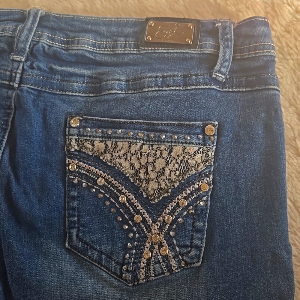 Earl Jeans Women's Capris